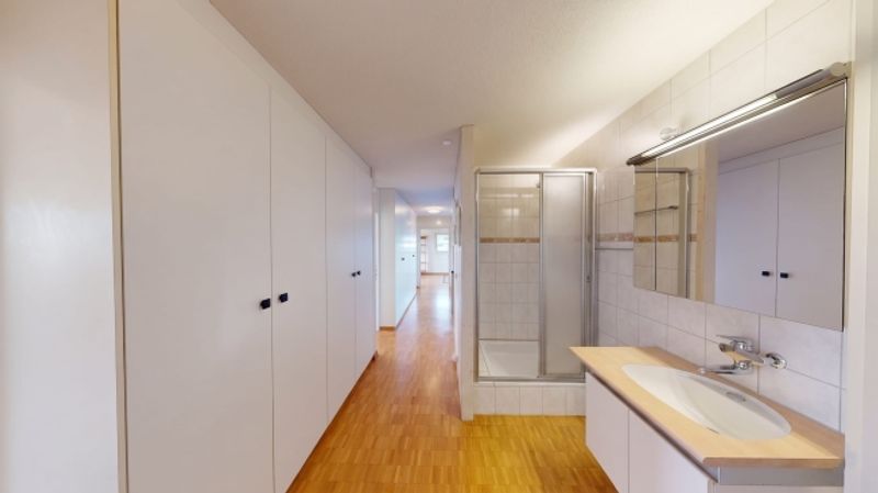 5.5-Zi-Wohnung mit 2 Balkonen, zentral in Bern-Bümpliz - 7