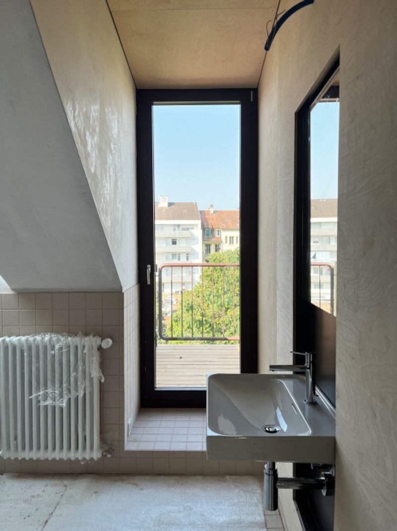 Sanierte Dachwohnung mit Balkon im St. Johann! - 3