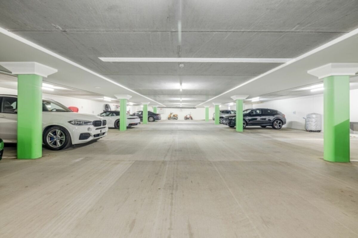 Tiefgaragenparkplatz zur Selbstnutzung oder als Renditeobjekt - 0