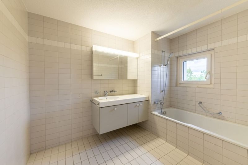 Sicher investieren & schön wohnen - 3.5 Zimmer im Grünen - 8