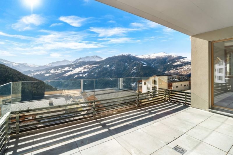 MODERNE ZWEITWOHNUNG MIT PANORAMABLICK - 2