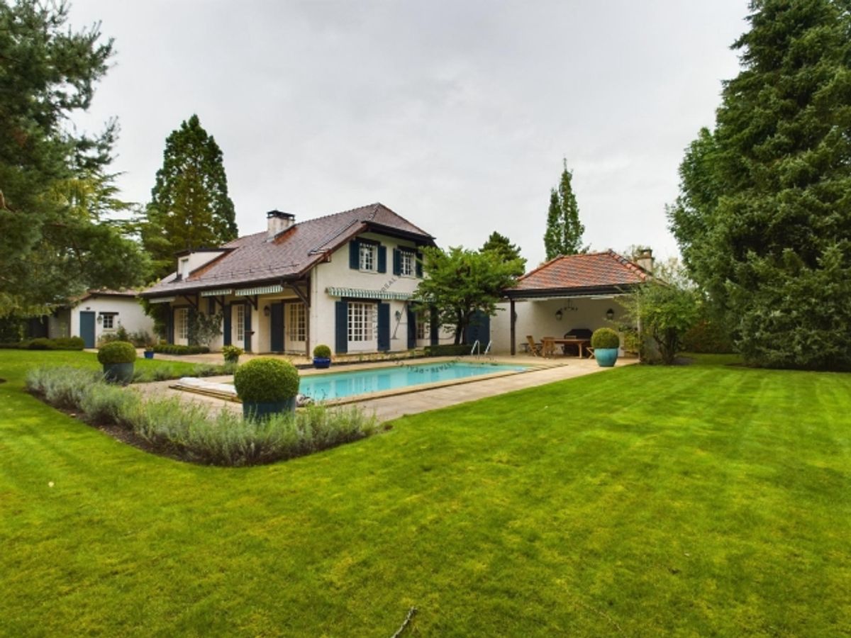 Einfamilienhaus mit Pool - 6