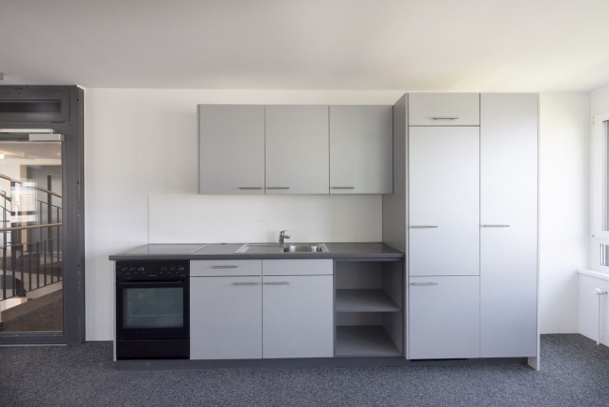 Raum für Ideen, Wachstum und Zusammenarbeit - Büro nahe Stadt Bern - 5