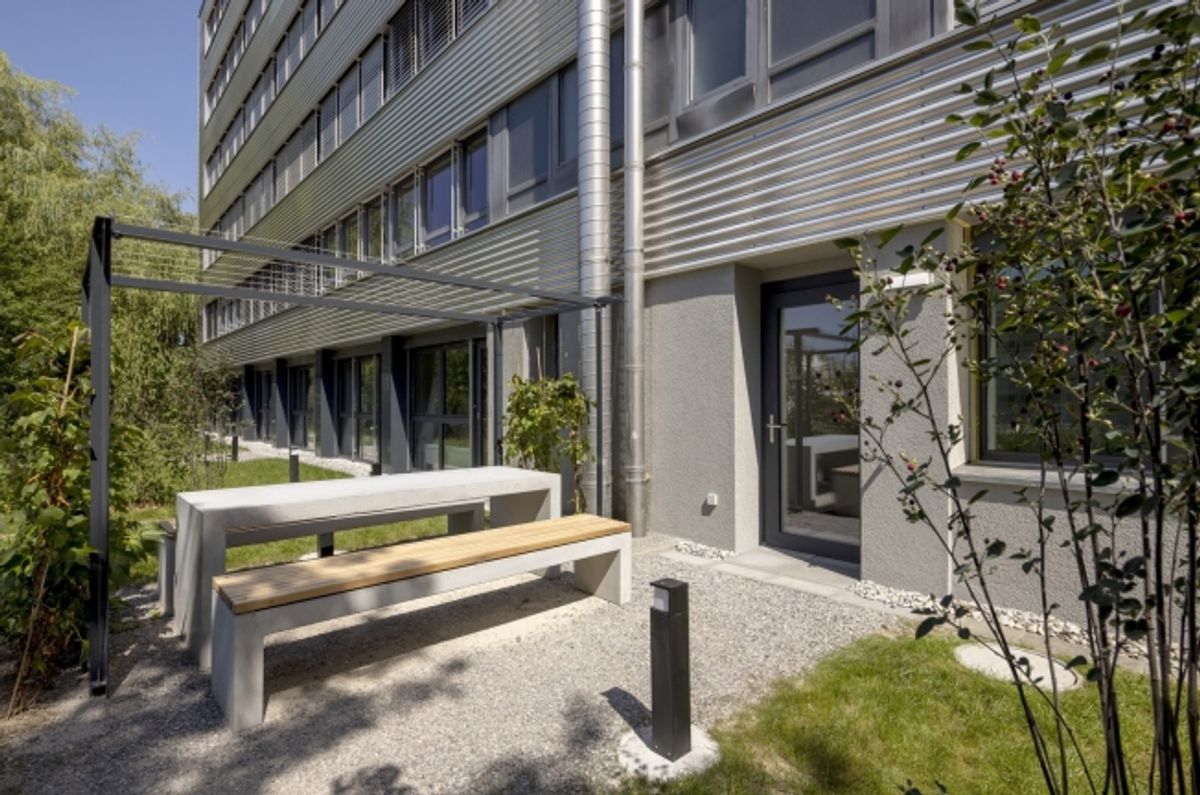 Raum für Ideen, Wachstum und Zusammenarbeit - Büro nahe Stadt Bern - 9