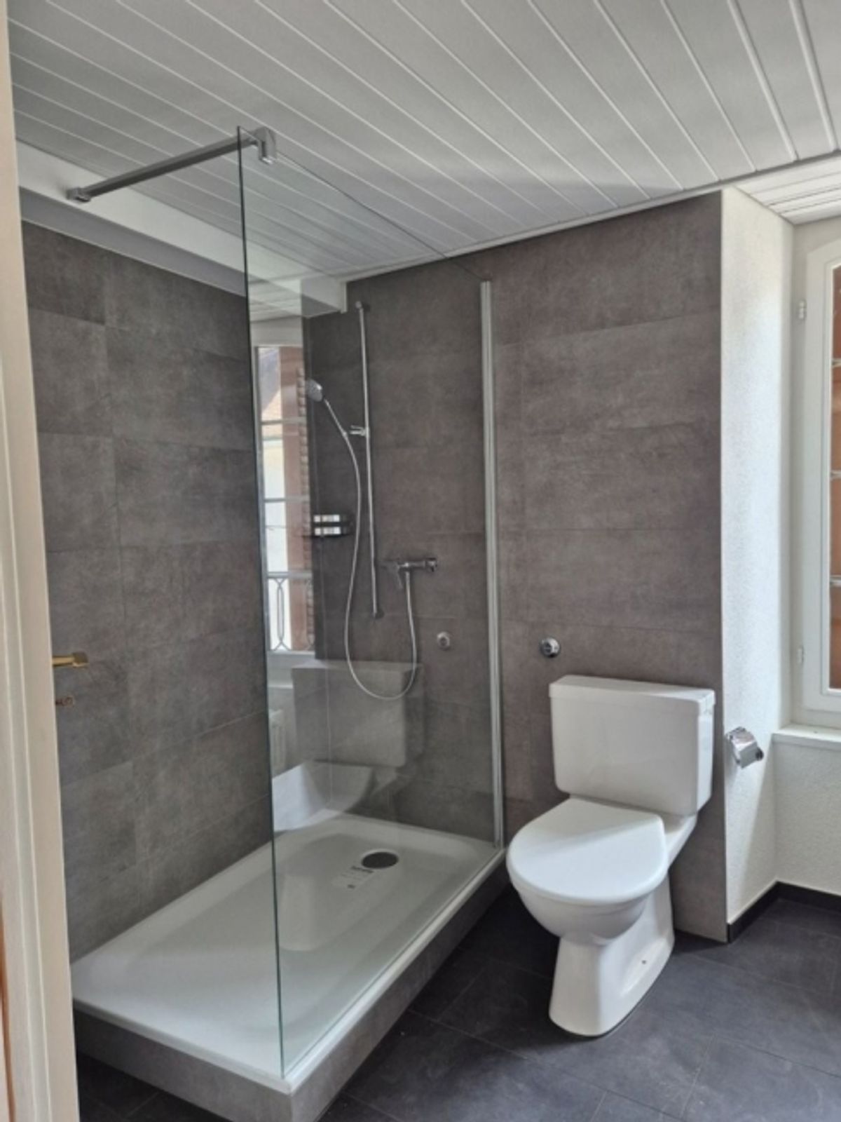 Frisch saniert - Ihr neues Zuhause wartet - 3