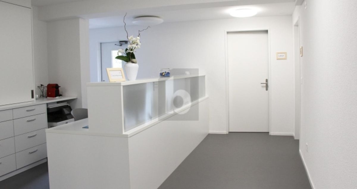 ZENTRALE PRAXIS MIT CHARME - 1