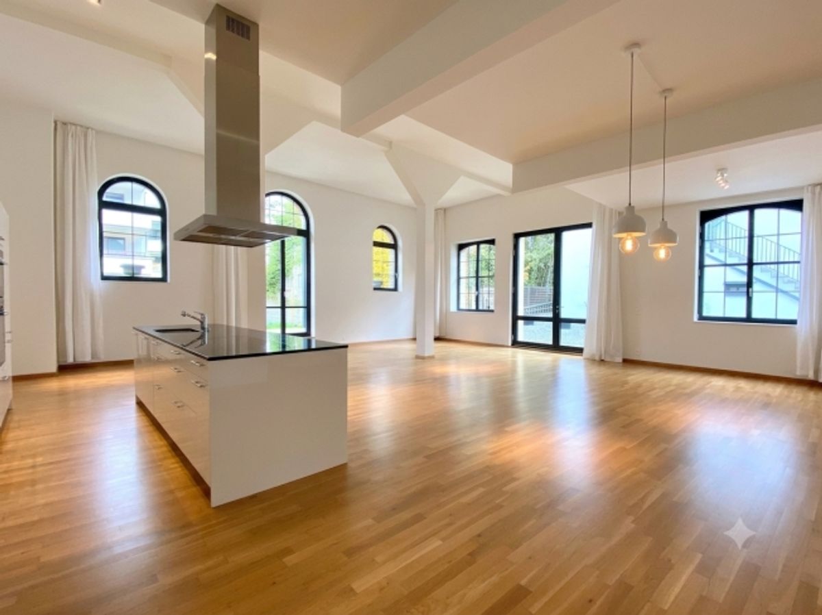 Einzigartige Loft in umgebauter Fabrik - urban und modern - 1