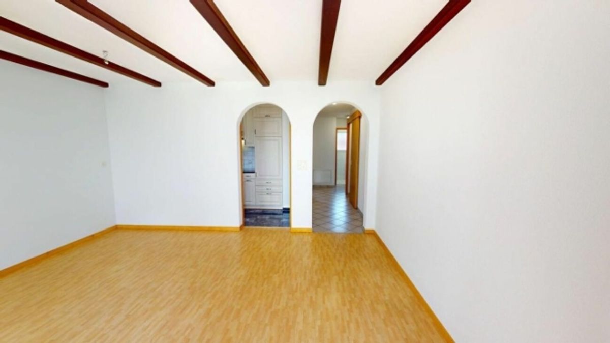 2 1/2 Zimmer-Wohnung Ruhige Wohnlage - in kurzer Distanz im Zentrum - 6