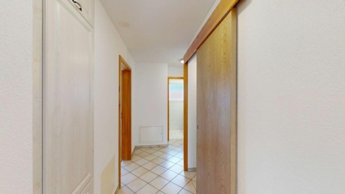2 1/2 Zimmer-Wohnung Ruhige Wohnlage - in kurzer Distanz im Zentrum - 7