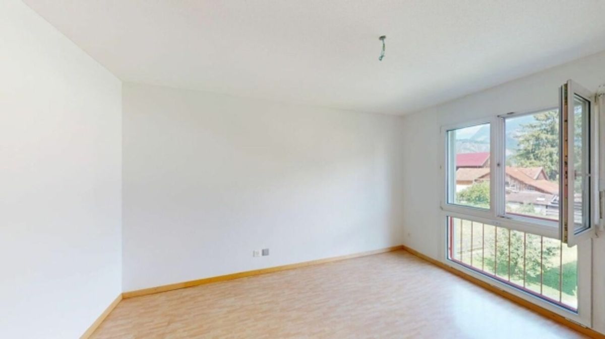 2 1/2 Zimmer-Wohnung Ruhige Wohnlage - in kurzer Distanz im Zentrum - 8