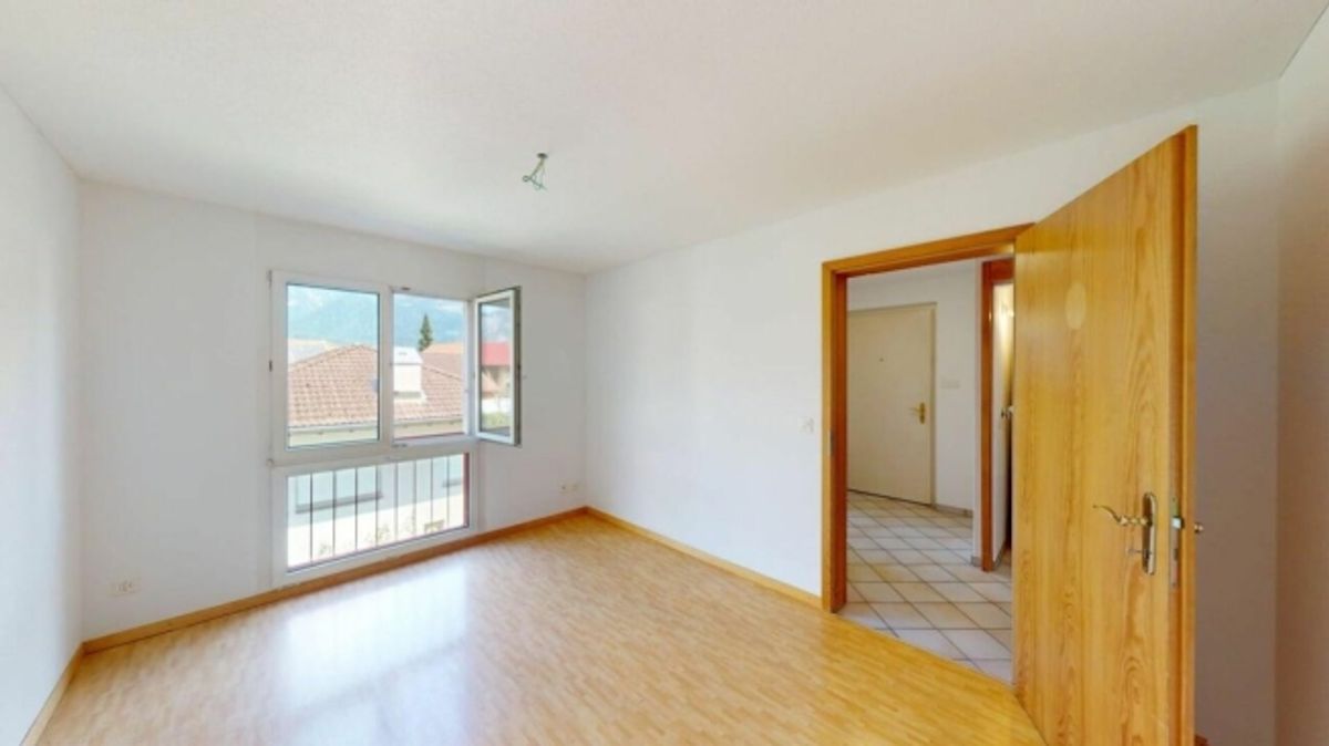 2 1/2 Zimmer-Wohnung Ruhige Wohnlage - in kurzer Distanz im Zentrum - 10