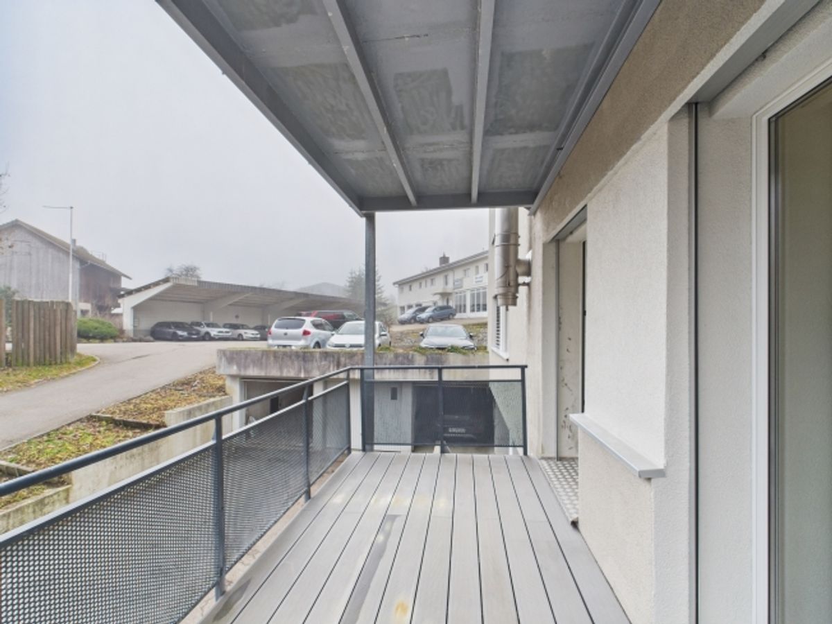 Gemütlicher Schwedenofen und Terrasse mit Garagenbox inklusive - 8