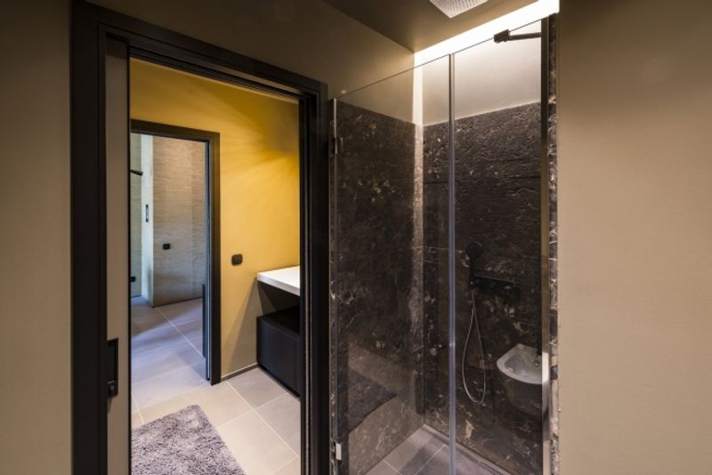Luxuriöses Apartment am Seeufer Lugano - 5