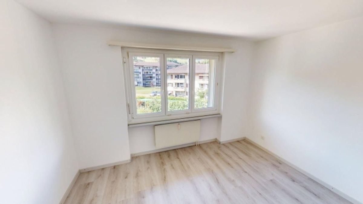 4-Zimmer-Wohnung mit viel Platz & idealer Lage in Schmerikon - Befristet bis zum 30.06.2027 - 9