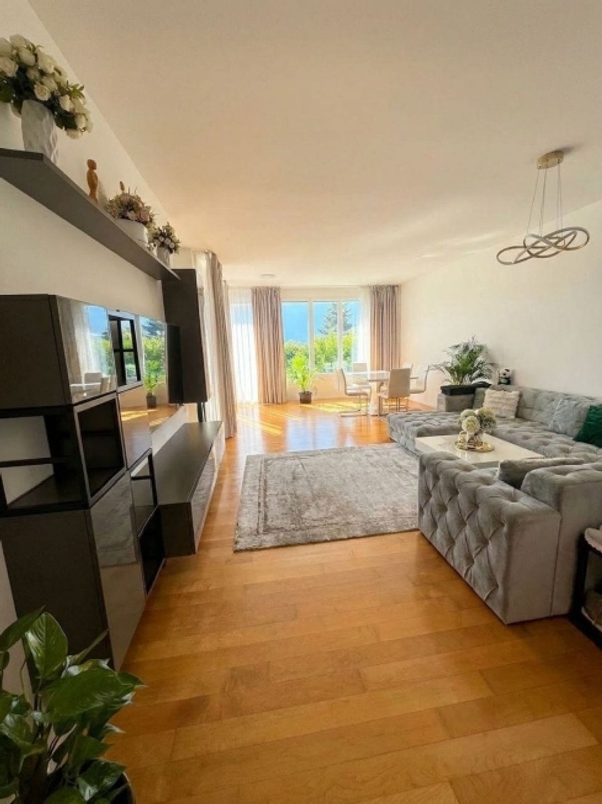 Helle 2.5-Zimmer-Gartenwohnung in Schwyz mieten - 0