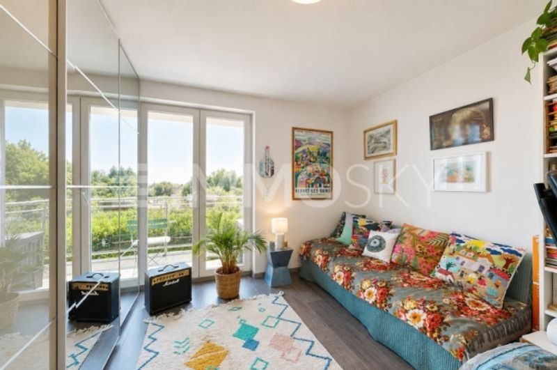 Lausanne 4,5 Zimmer mit großem Balkon und Blick auf den Wald - 4
