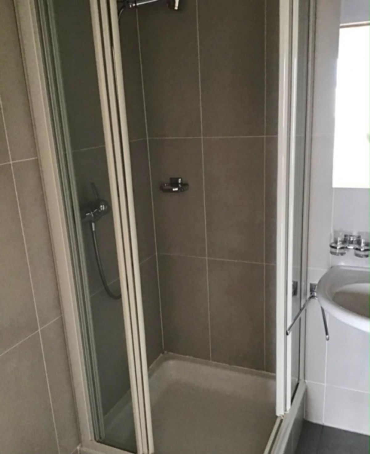 4,5-Zimmer-Wohnung im 6. Stock in Genf 1202 - 4