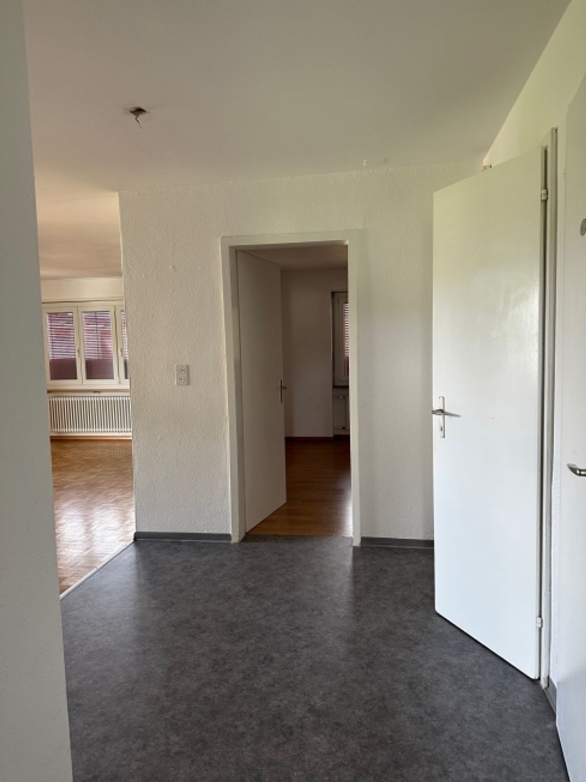 Befristete Wohnung zu vermieten - bis 31. März 2028 - 0