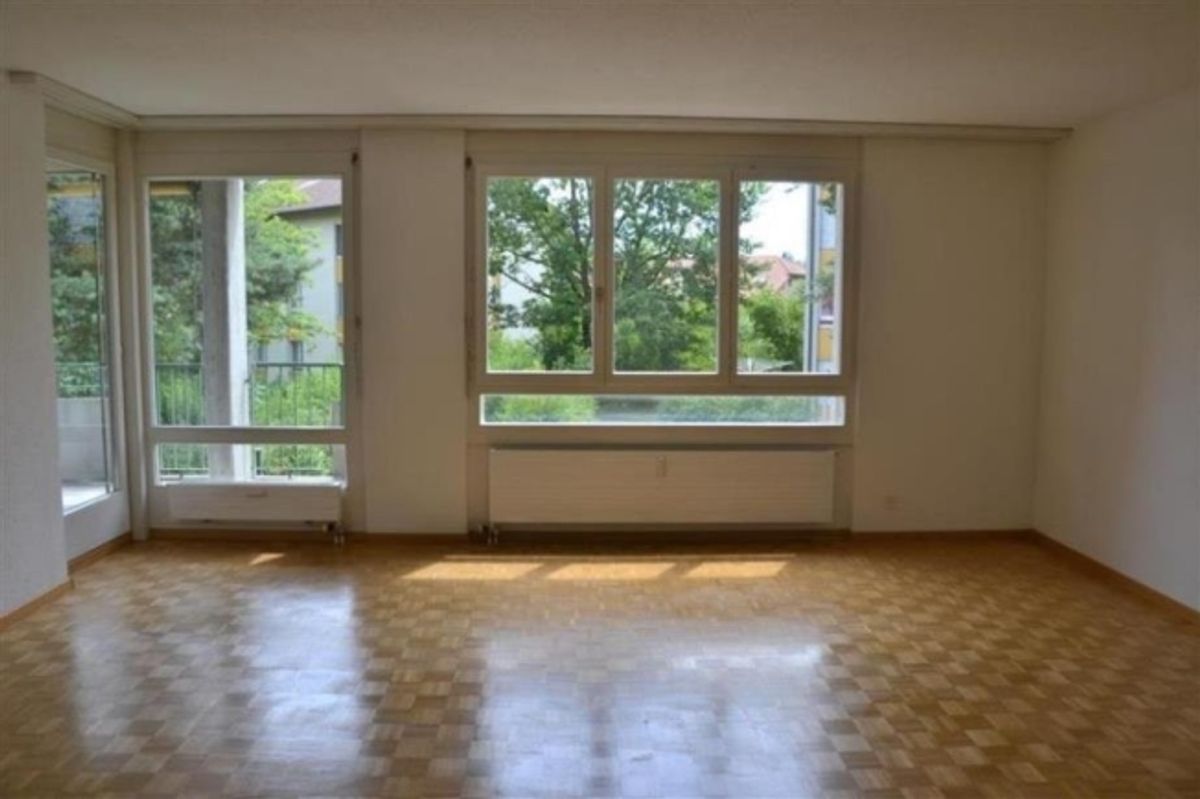 Familienwohnung sucht Bewohner - 1