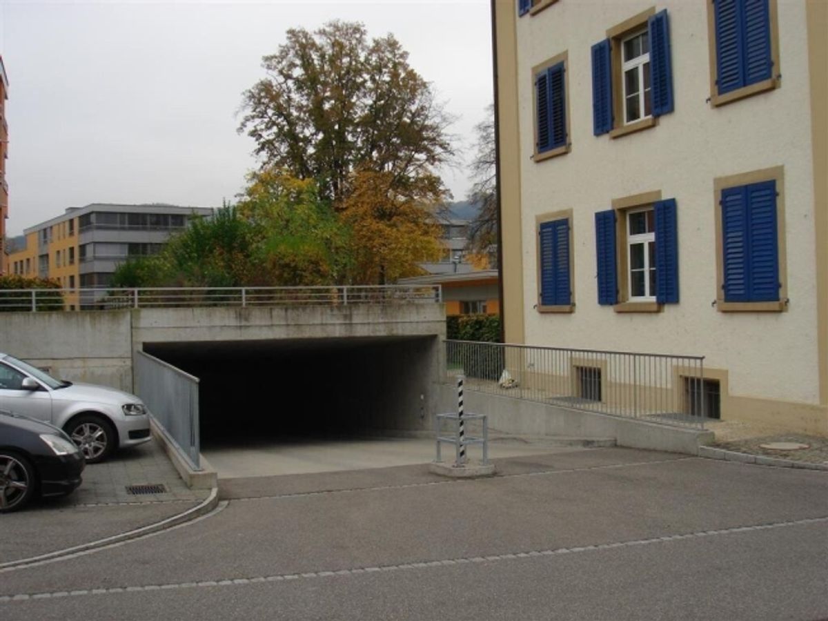 Einstellplatz nahe Schwimmbad gesucht - 2