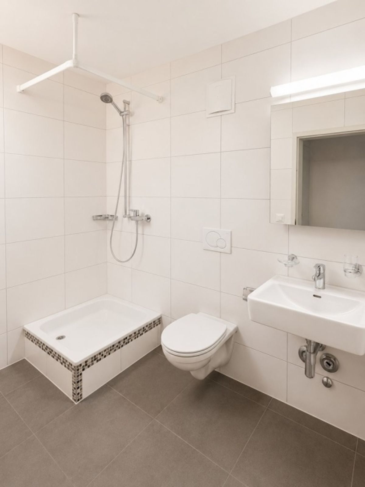 2.5-Zimmerwohnung mit gedecktem Grünblick - 2