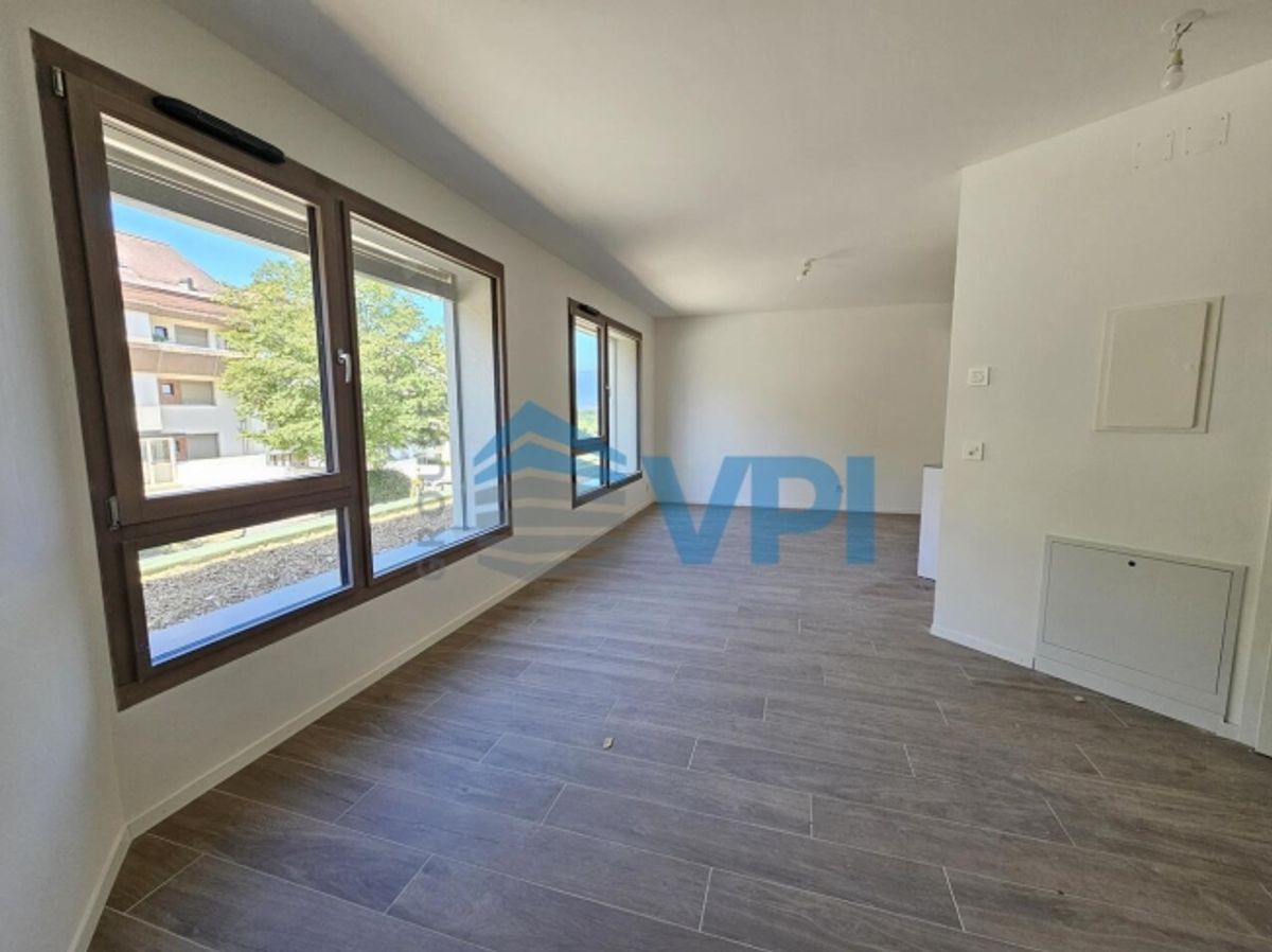 Zu vermieten ist ein komplett neues Studio in Bernex - 1