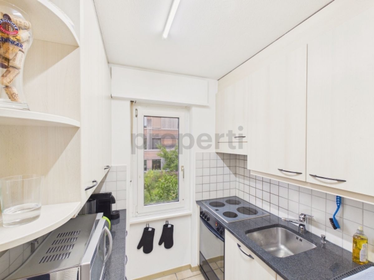 Modernes 2.5-Zimmer-Apartment mit Balkon, Sutz-Lattrigen - 1