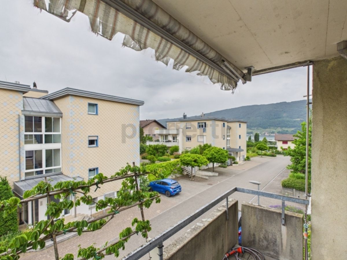Modernes 2.5-Zimmer-Apartment mit Balkon, Sutz-Lattrigen - 5