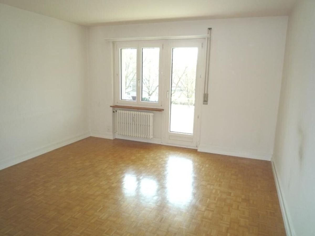 Grosszügige 2-ZW à 62 m² im 5. OG - 6