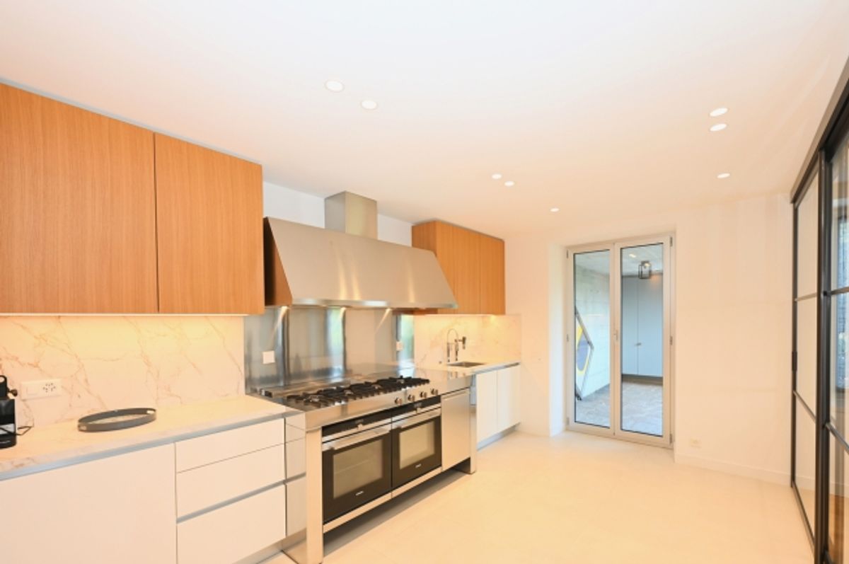 Elegantes 3.5-Zimmer-Apartment mit Panoramablick in Porza - 7