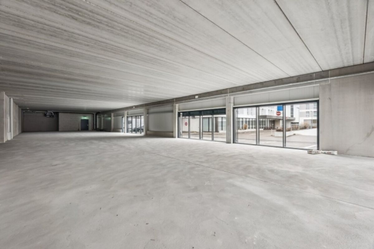Vielseitige Gewerbefläche im Rohbau an hervorragend erschlossener Lage - 2