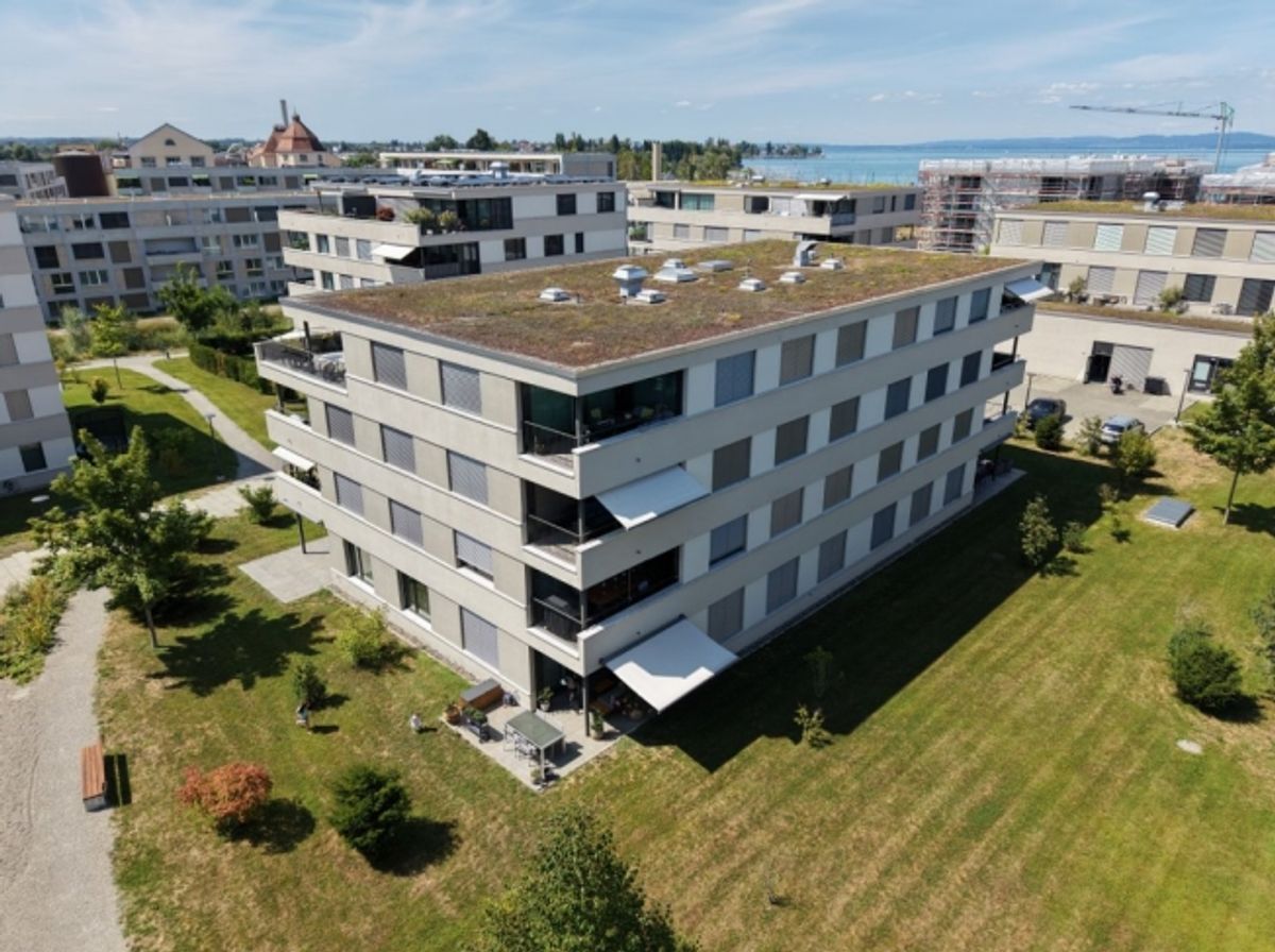 Moderne 2.5 Zimmer Wohnung am See - 0