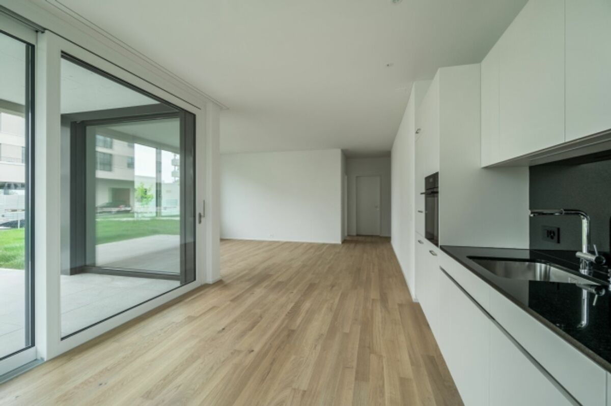 Moderne 2.5 Zimmer Wohnung am See - 2