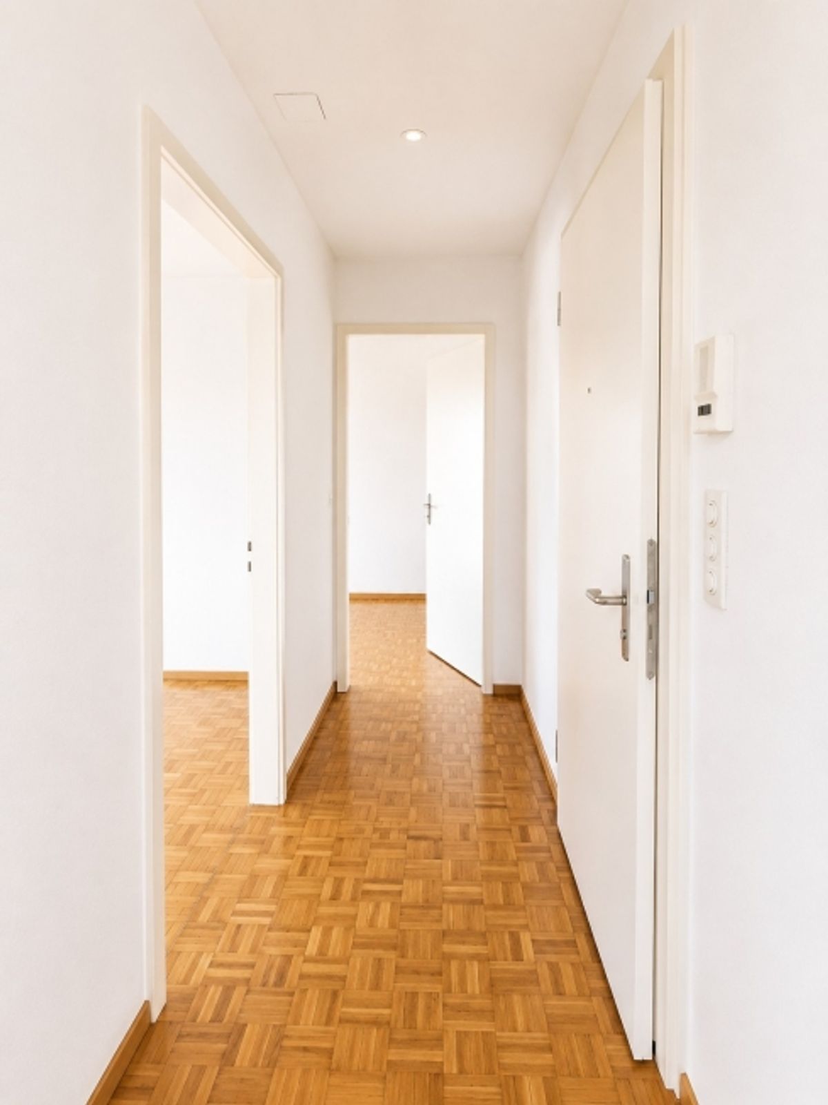 Charmante und naturnahe, helle 4-Zimmer-Wohnung  befristet in Uetikon am See - 5