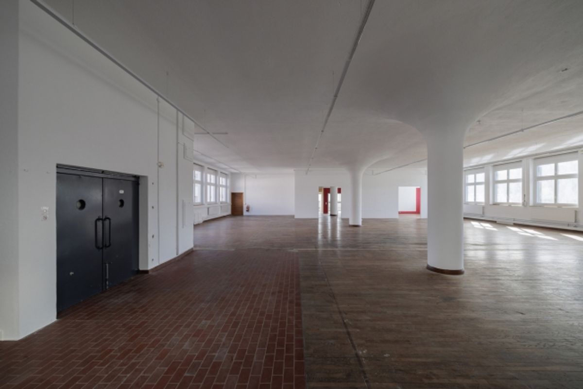 Gewerbefläche mit Charme und vielseitigen Möglichkeiten - 9