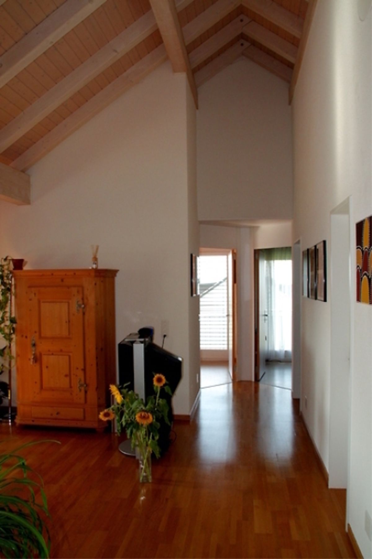 3½ ZI-WOHNUNG IN KLOTEN (ZH), MÖBLIERT, TEMPORÄR - 4