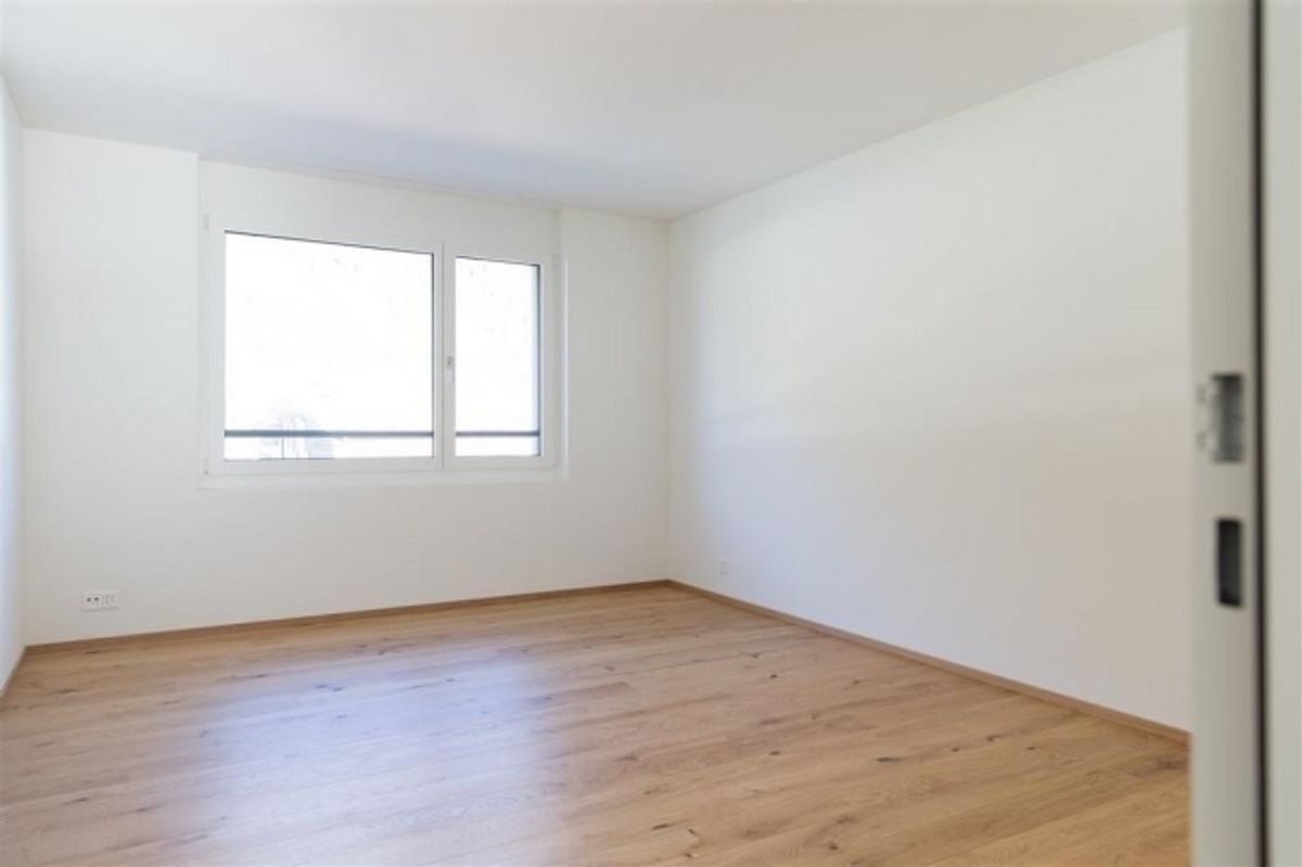 Wunderschöne 5.5 Zimmer-Wohnung in Domat/Ems zu vermieten! - 5