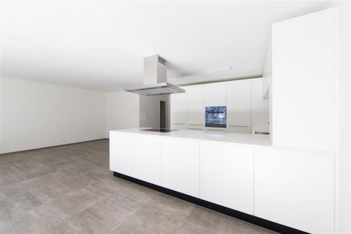 Wunderschöne 5.5 Zimmer-Wohnung in Domat/Ems zu vermieten! - 1