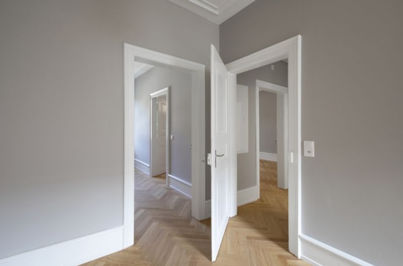 ALTBAU KÜSST MODERNE - WOHNERLEBNIS NÄHE REIHNPROMENADE - 3