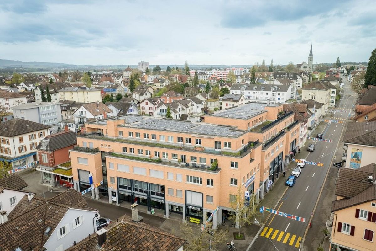 Bahnhofsnähe Einstellplatz zu vermieten! - 1