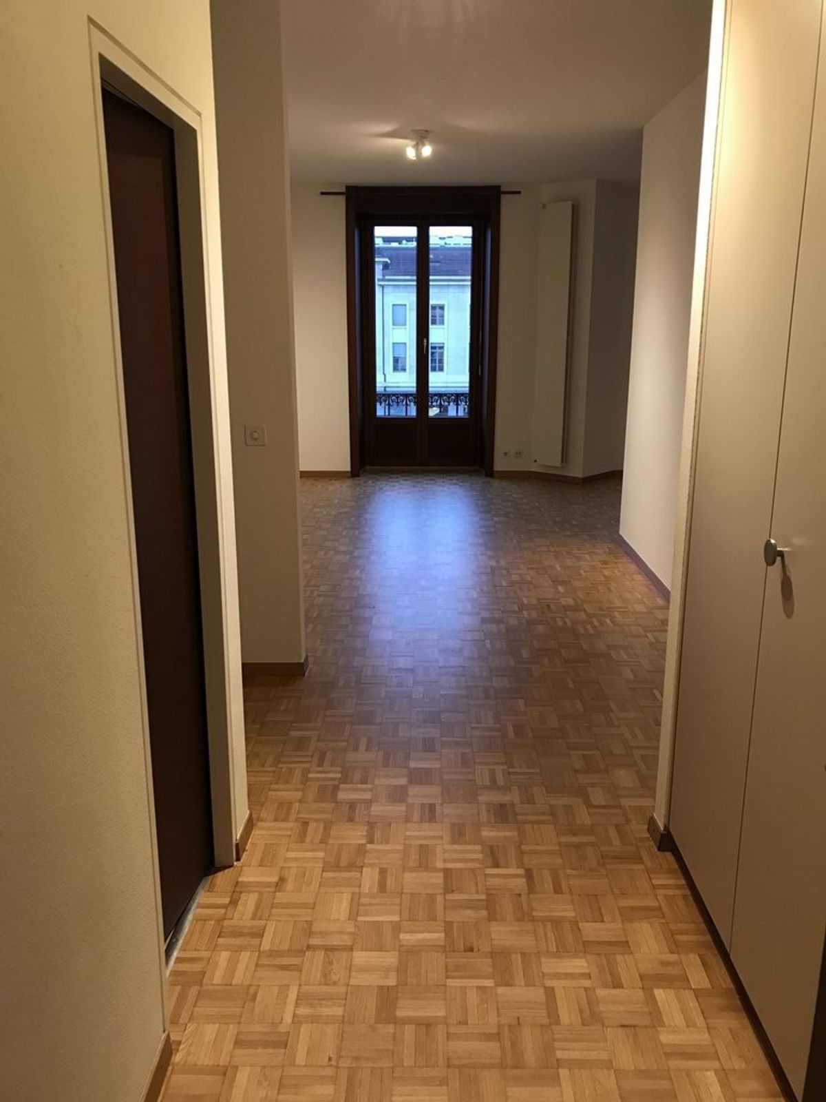 À louer - Appartement 2.5 pièces à la Place Cornavin - 1