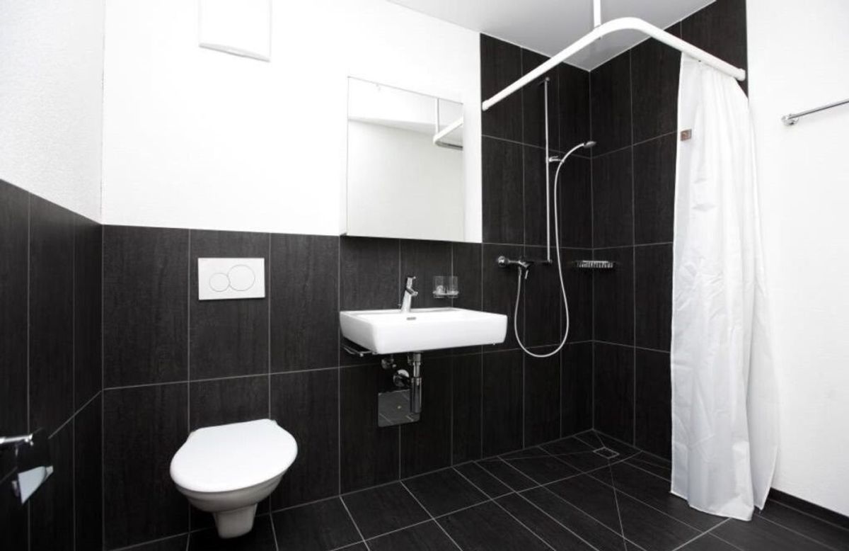 Schöne 3.5 Zimmer-Wohnung zu vermieten - 2