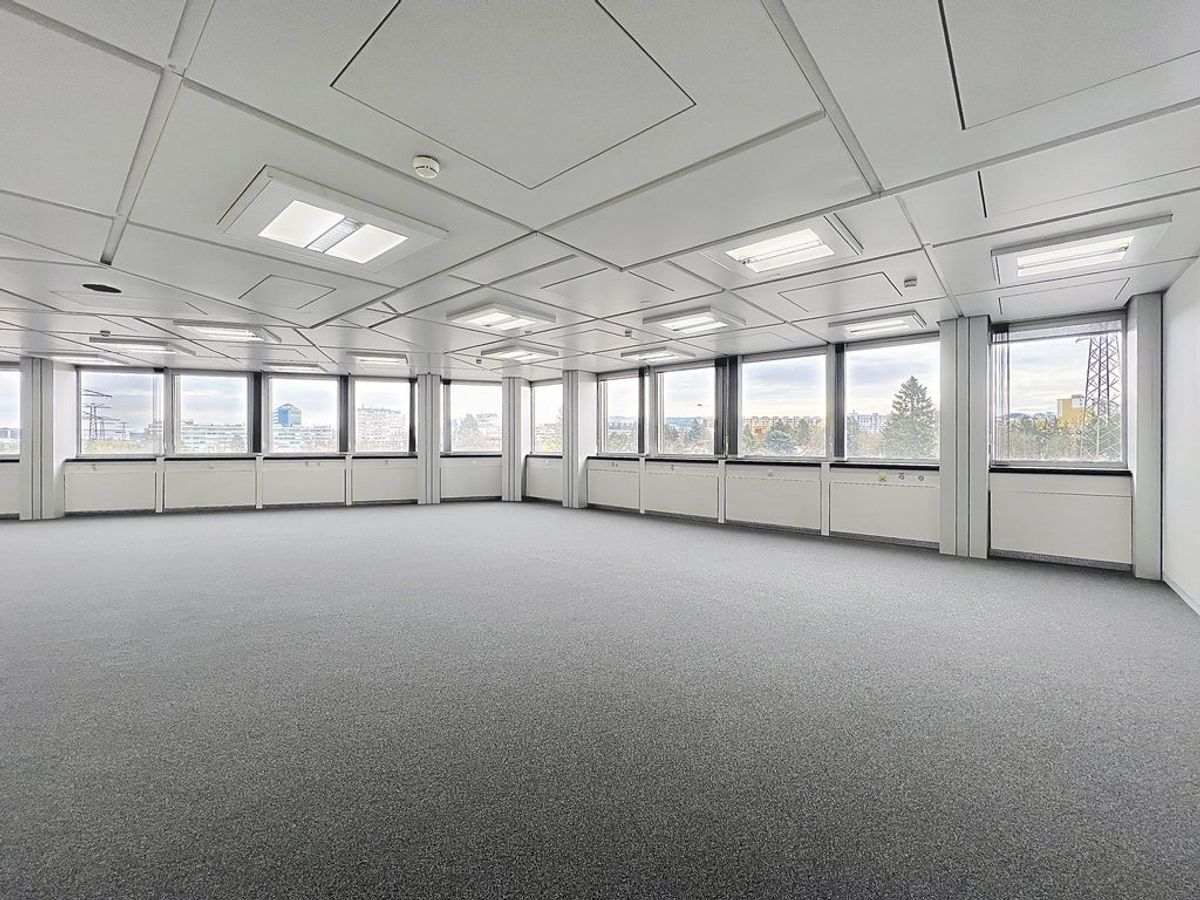 Surface de bureaux de 730 m2 rénovée au 4ème étage - 3