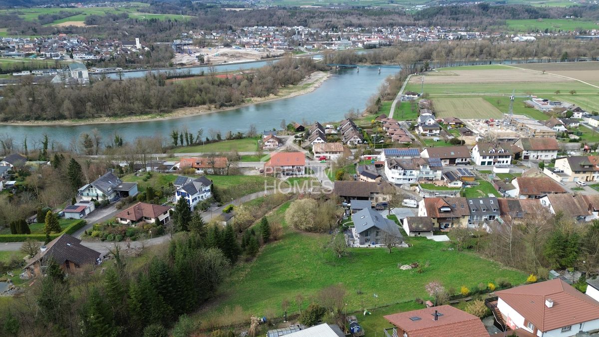 Grosses Bauland mit Entwicklungspotenzial - 0