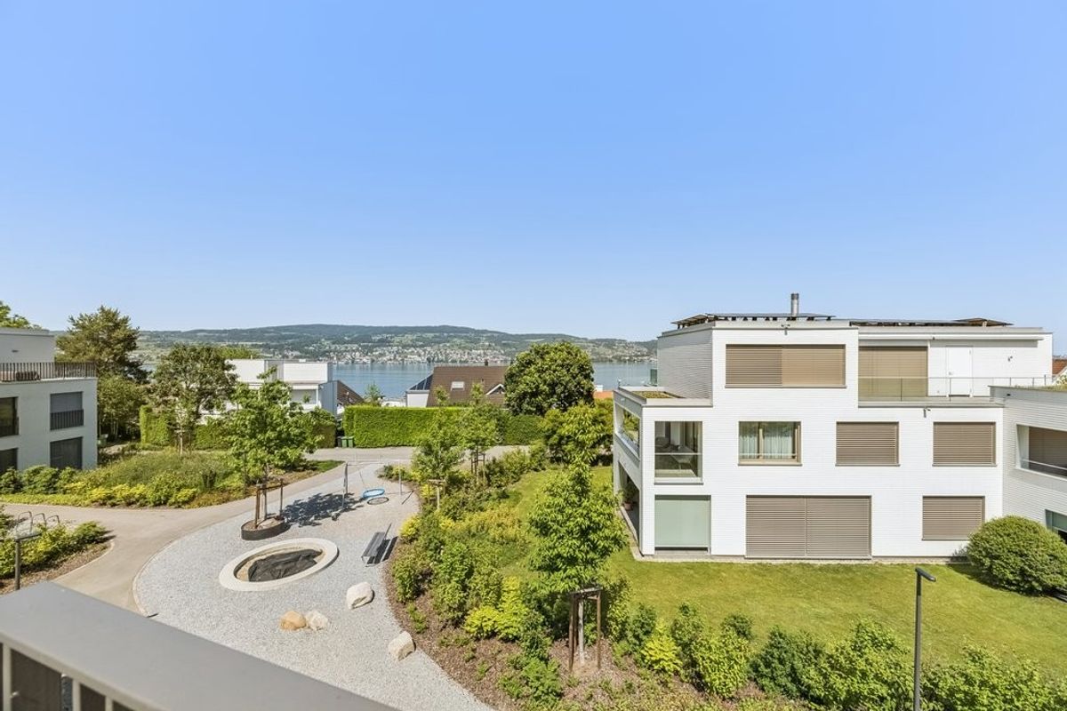 2 Monate MIETFREI: Attika-Traum in Seenähe mit 38m2 Dachterrasse - 0