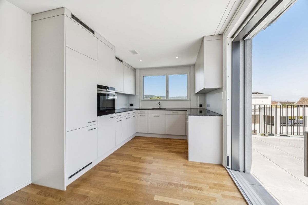 2 Monate MIETFREI: Attika-Traum in Seenähe mit 38m2 Dachterrasse - 2