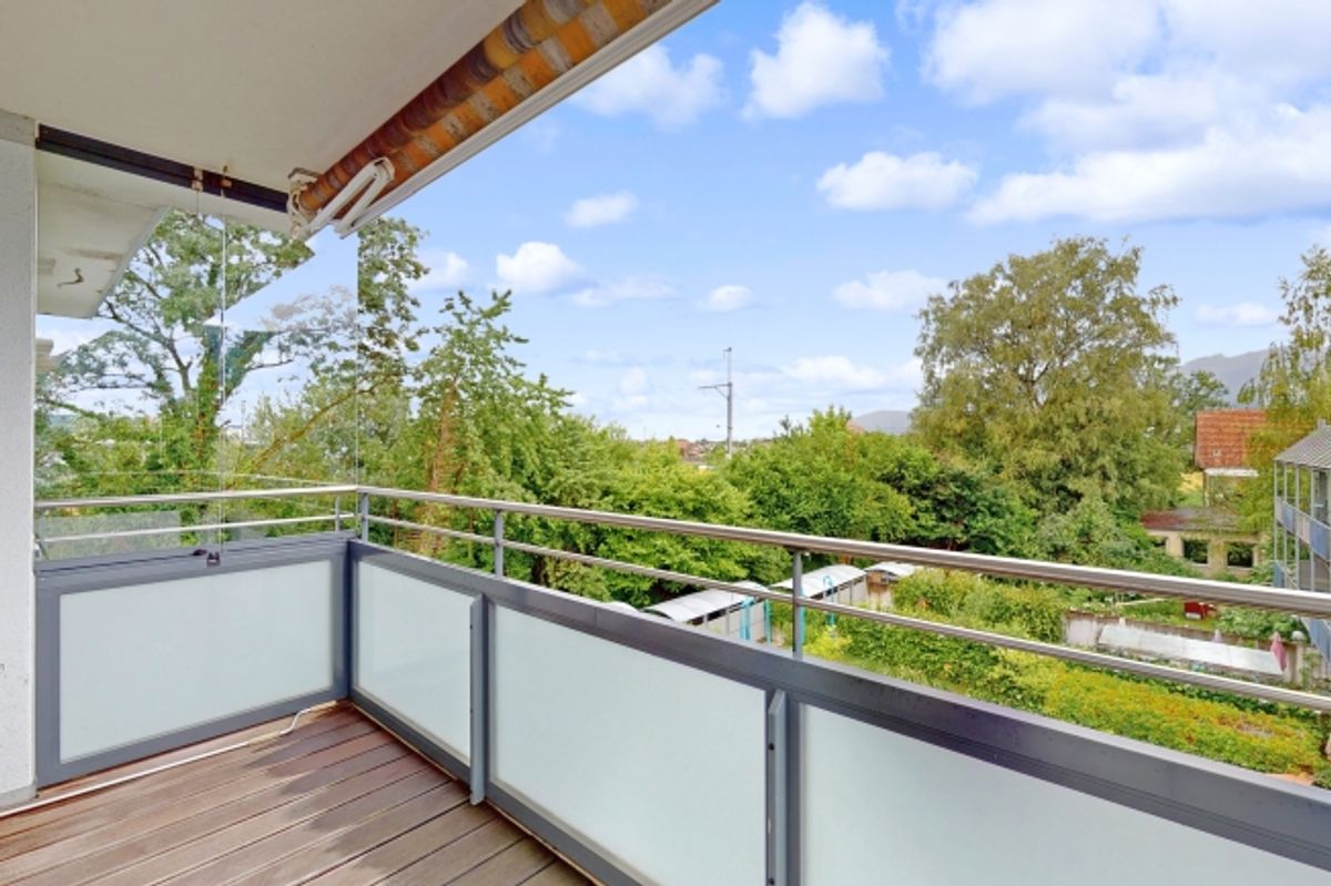 Zentrale und preiswerte Wohnung in Stadtnähe - 6