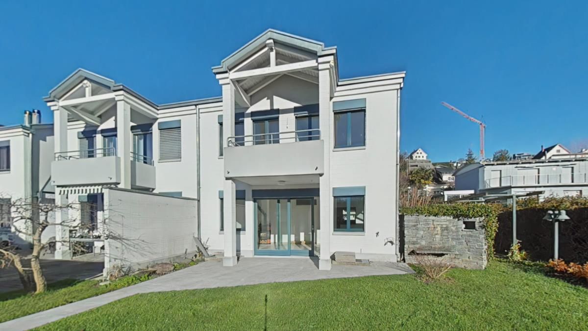 5.5 Zimmer Doppeleinfamilienhaus - 1