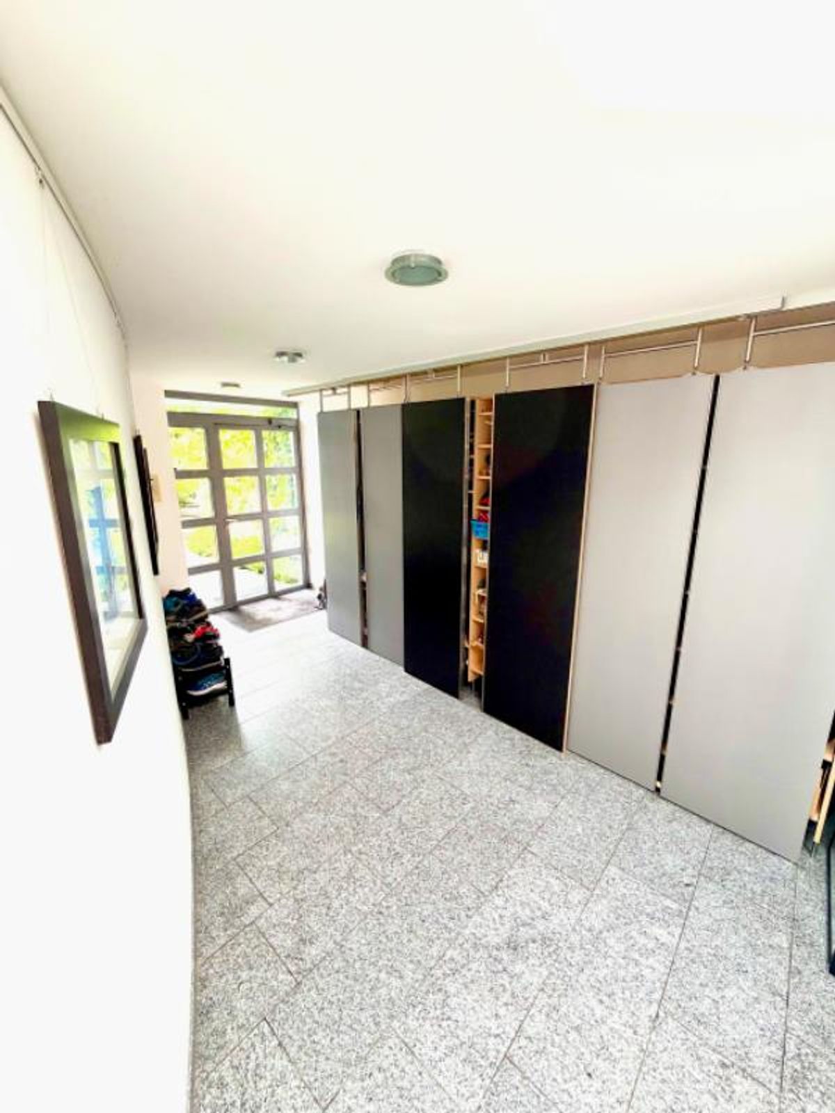 7.5 Zimmer Einfamilienhaus - 1
