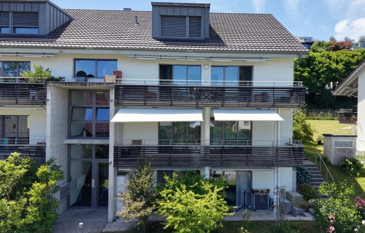 Grosszügig auf zwei Etagen - Terrasse, Garten & begehbarer Kleiderschrank - 11